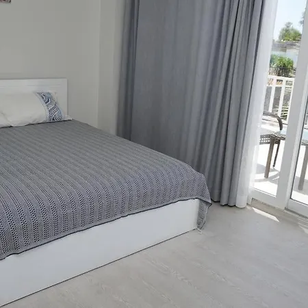 3 Bedroom Triplex With Amazing View In Βίλα